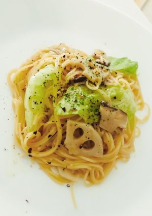 れんこんとレタスの醤油マヨパスタ-レシピのメイン写真