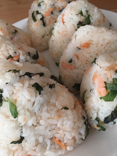 鮭と大葉のおにぎり-レシピのメイン写真