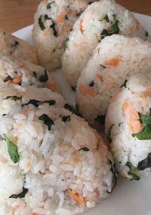 鮭と大葉のおにぎり-レシピのメイン写真