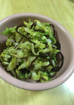 キャベツの塩吹昆布サラダ-レシピのメイン写真
