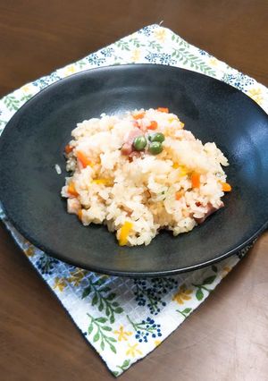 ベーコン・パプリカの簡単炊飯ピラフ-レシピのメイン写真
