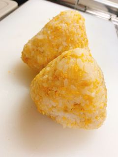 えのき入り炒り卵の混ぜご飯おにぎり-レシピのメイン写真