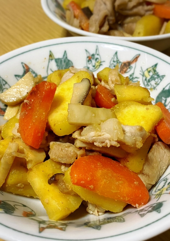 キノコとサツマイモの炒め物-レシピのメイン写真
