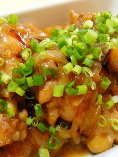 超簡単!ご飯がすすむ♪手羽玉炒め煮^^-レシピのメイン写真