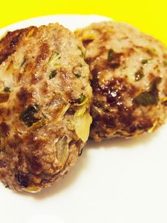 水菜入りハンバーグ-レシピのメイン写真