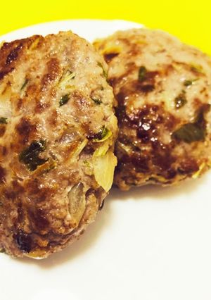 水菜入りハンバーグ-レシピのメイン写真
