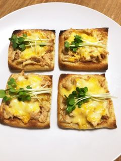 カリカリお揚げさんのササミ明太ピザ-レシピのメイン写真
