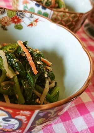 簡単！【ほうれん草とカニカマの胡麻和え】-レシピのメイン写真