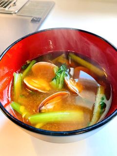 あさりと小松菜(ほうれん草)のお味噌汁-レシピのメイン写真