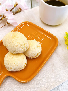 粉チーズ大量消費!ポンデケージョ-レシピのメイン写真