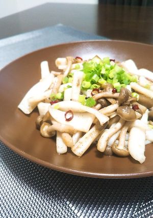 イカときのこのアンチョビガーリック炒め-レシピのメイン写真