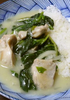 ほうれん草と鶏もも肉の味噌シチュー-レシピのメイン写真