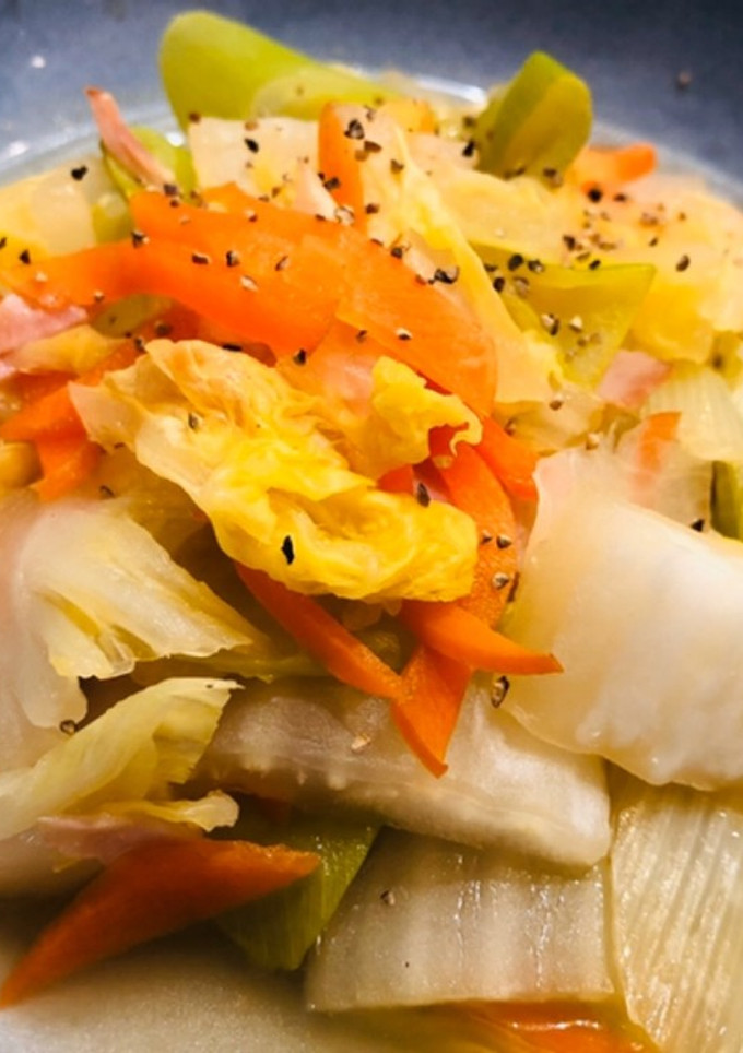レンジで簡単♡白菜とベーコンのコンソメ煮-レシピのメイン写真