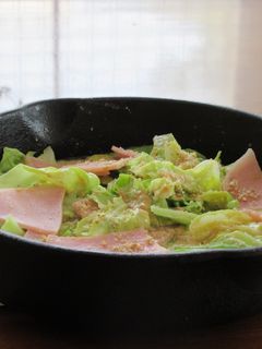 ハムと春キャベツの味噌マヨネーズ炒め-レシピのメイン写真