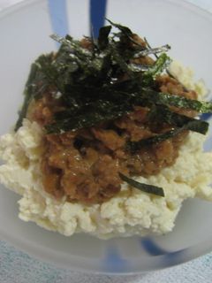 簡単Diet84~納豆豆腐の梅肉和え-レシピのメイン写真