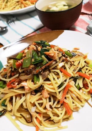 鮭と塩昆布と余り野菜のパスタ-レシピのメイン写真