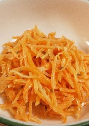 にんじんのクミン風味コールスローサラダ-レシピのメイン写真