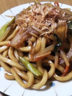 簡単焼きうどん-レシピのメイン写真