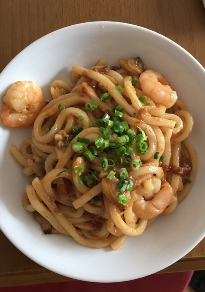 簡単すぐ作れる！オイマヨ海鮮焼きうどん-レシピのメイン写真