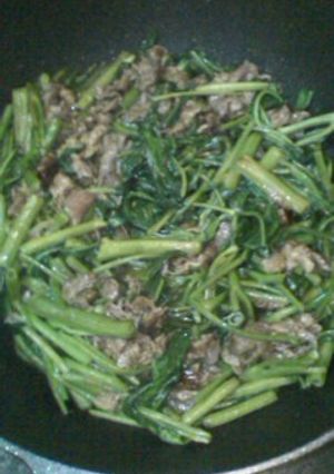 エンサイ(空心菜)と牛肉の中華風炒め-レシピのメイン写真