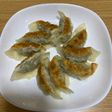 玉ねぎ入り!簡単焼き餃子