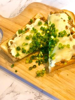 絶品朝食!納豆チーズトースト-レシピのメイン写真