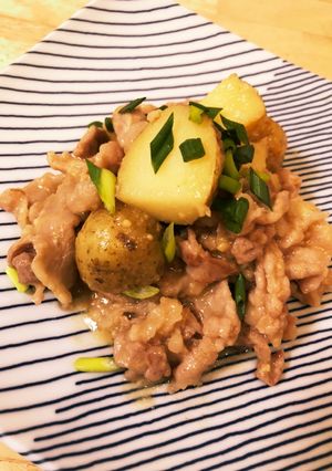 シンプル！新じゃがと豚こまの味噌バター煮-レシピのメイン写真