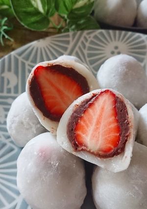 生チョコいちご大福-レシピのメイン写真