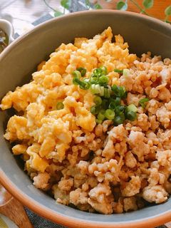 めんつゆで簡単♡鶏そぼろ丼-レシピのメイン写真