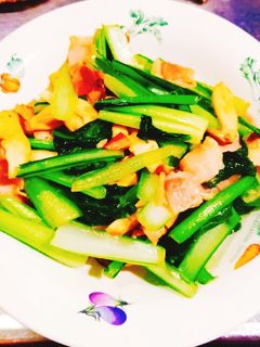 菜っ葉ベーコンとエリンギのバター醤油炒め-レシピのメイン写真