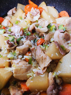 大根&人参&豚バラ肉のほっこり煮物-レシピのメイン写真