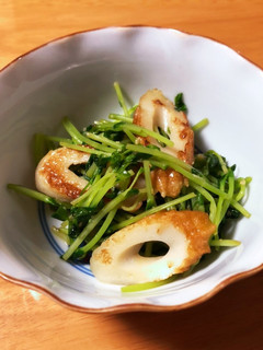 簡単副菜☆豆苗と竹輪の簡単炒め-レシピのメイン写真