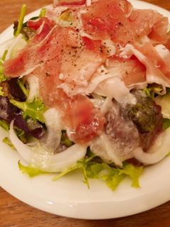オリーブオイル&オニオン生ハムサラダ-レシピのメイン写真