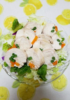 簡単ヘルシー☆鶏胸肉の蒸し野菜巻き-レシピのメイン写真