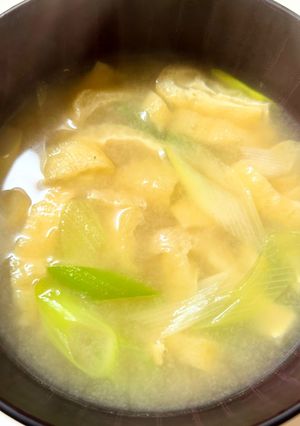 油揚げと長ネギの味噌汁-レシピのメイン写真