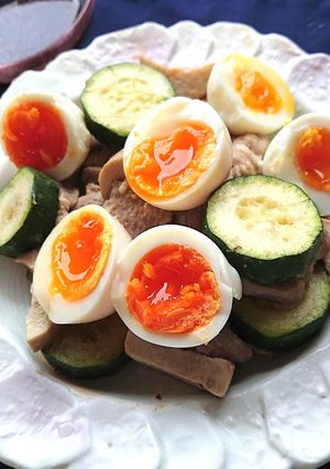 ズッキーニ豚肉エリンギ炒め、焼肉たれ添え-レシピのメイン写真