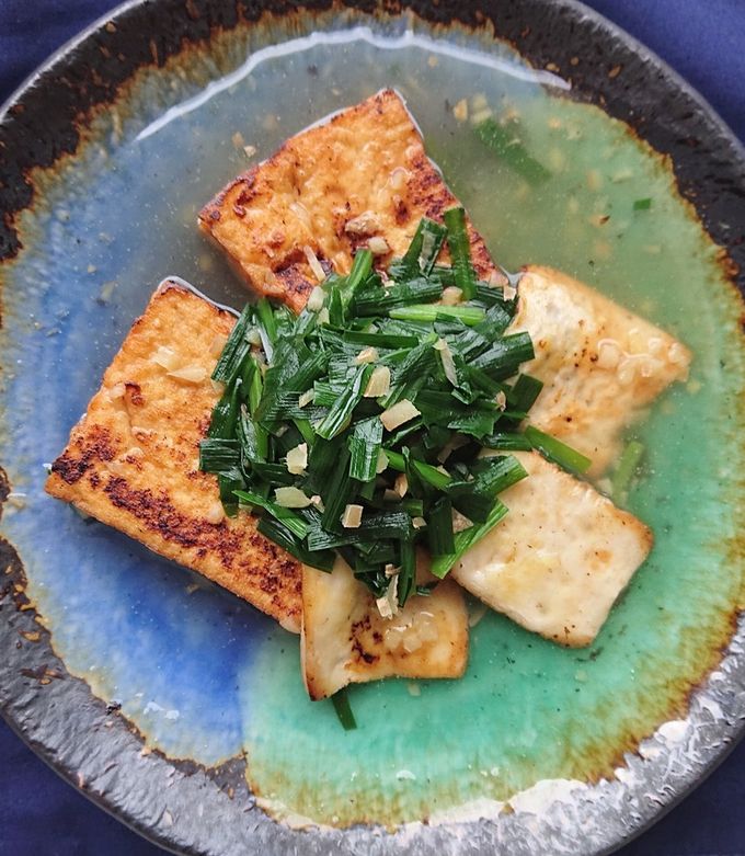 厚揚げとエリンギとニラの生姜和風あんかけ by おなかがぺこりん