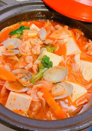 キムチ鍋の素と豆板醤でスンドゥブチゲ♪-レシピのメイン写真