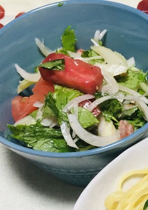 セロリ葉とトマトのマリネサラダ-レシピのメイン写真