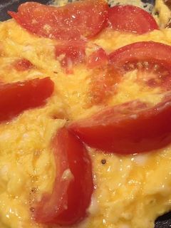 ちっちゃいおかず・トマトと卵の炒め物-レシピのメイン写真