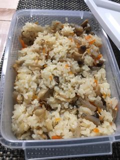 しめじの炊き込みご飯(鶏肉無し)-レシピのメイン写真