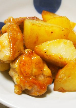 もも肉とじゃが芋の照り焼き炒め♪-レシピのメイン写真