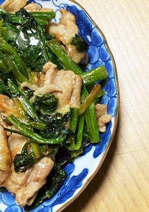 野菜も主役②ほうれん草と豚肉のチーズ炒め-レシピのメイン写真