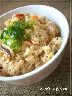 絶品!!ごまが香る♪トマトの炊き込みご飯-レシピのメイン写真