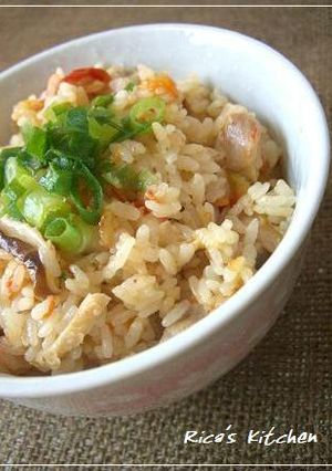 絶品!!ごまが香る♪トマトの炊き込みご飯-レシピのメイン写真
