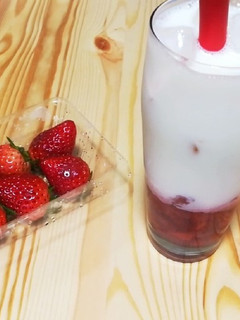 濃厚☆つぶつぶいちごミルク-レシピのメイン写真