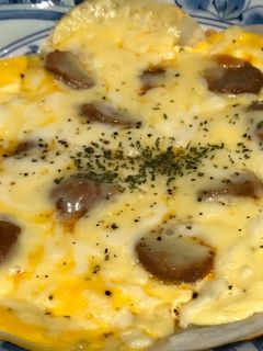 餃子の皮でミートボールマヨチーズピザ-レシピのメイン写真