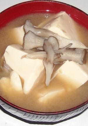 舞茸＆豆腐の味噌汁-レシピのメイン写真