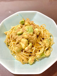 アボカドツナパスタ お店みたいに盛る秘訣-レシピのメイン写真