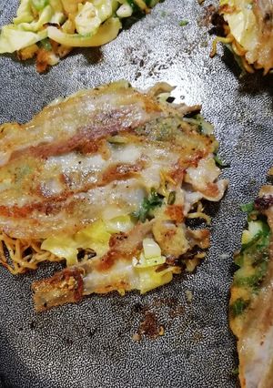 春キャベツとニラで、パリパリ広島焼き風-レシピのメイン写真